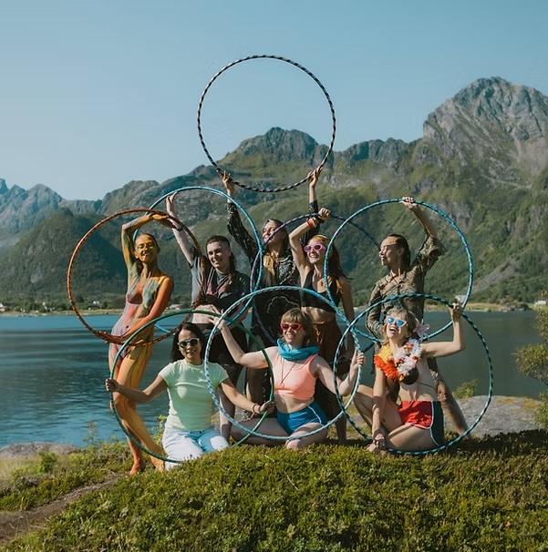 Group photo with hula Image