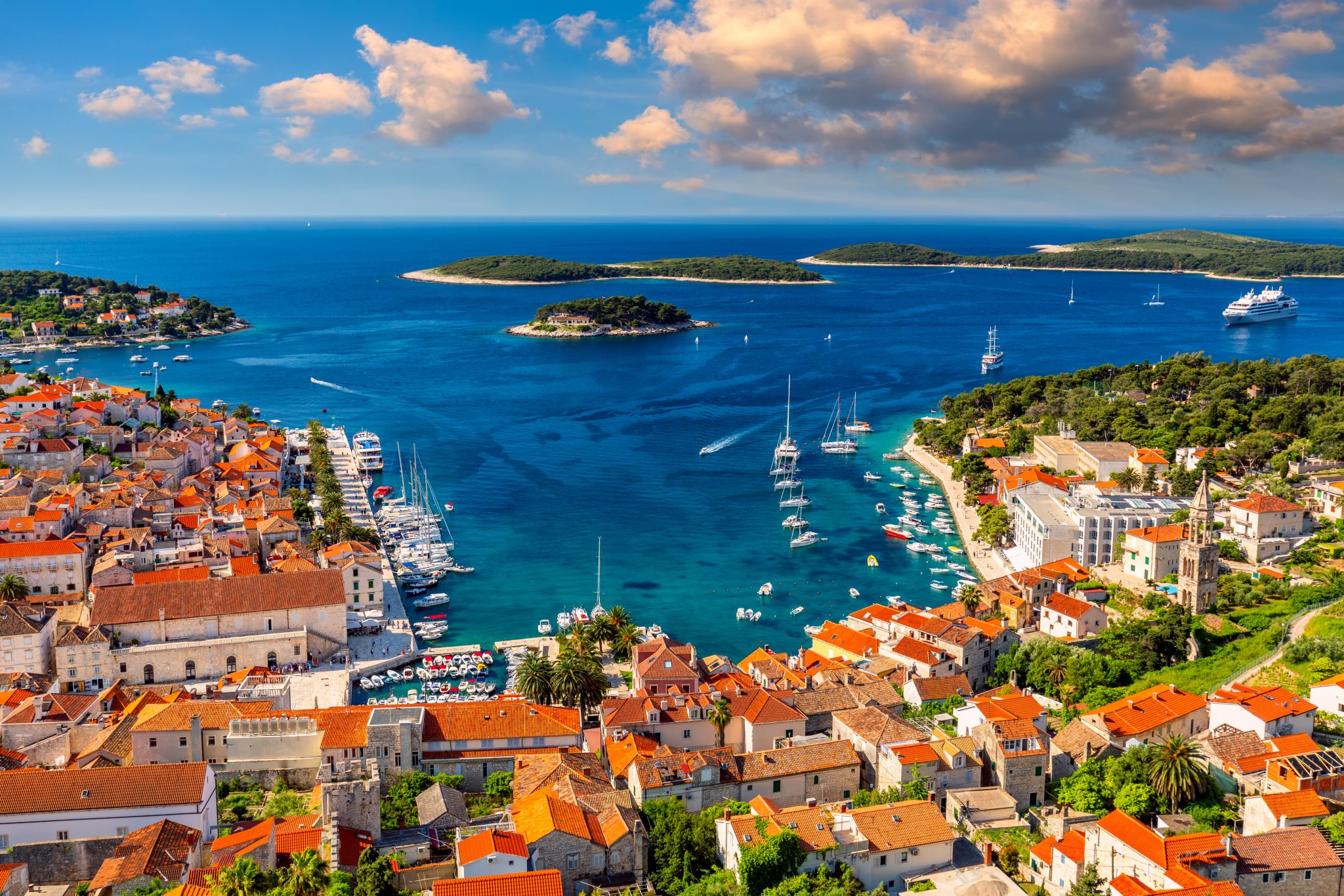 Bird's eye view of the island of Hvar Call for artists - Bodypainting Jam on the island of Hvar (Croatia)